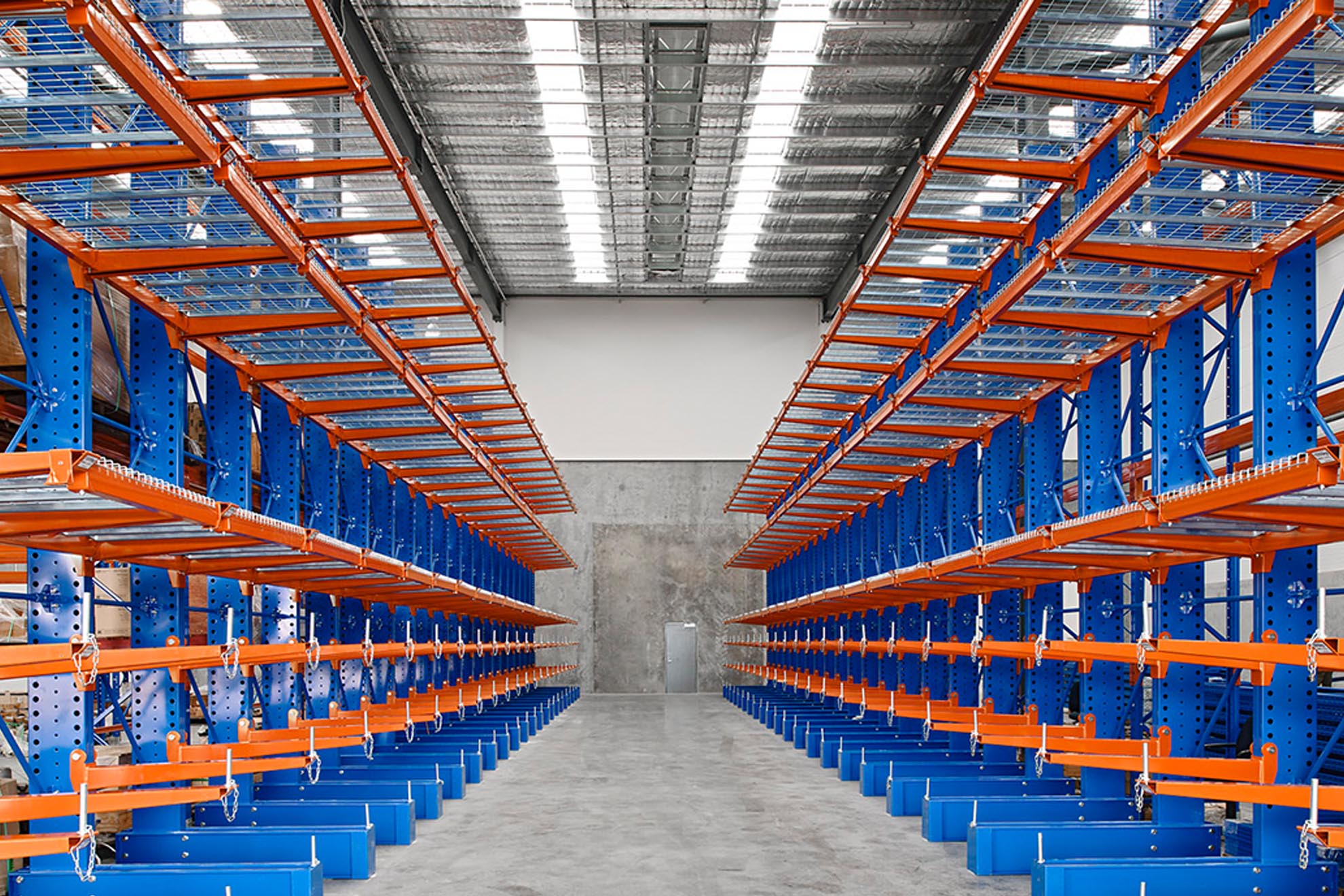 Cantilever Racking Systems for Long, Bulky, or Odd-Shaped Items