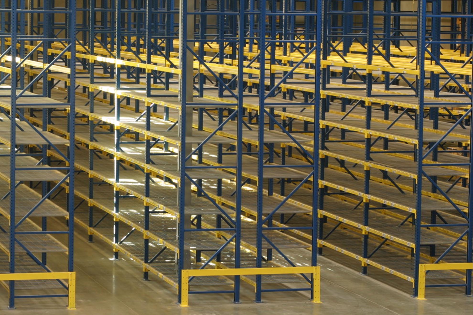 Selective Pallet Racking System for Immediate Access to Every Stored Pallet